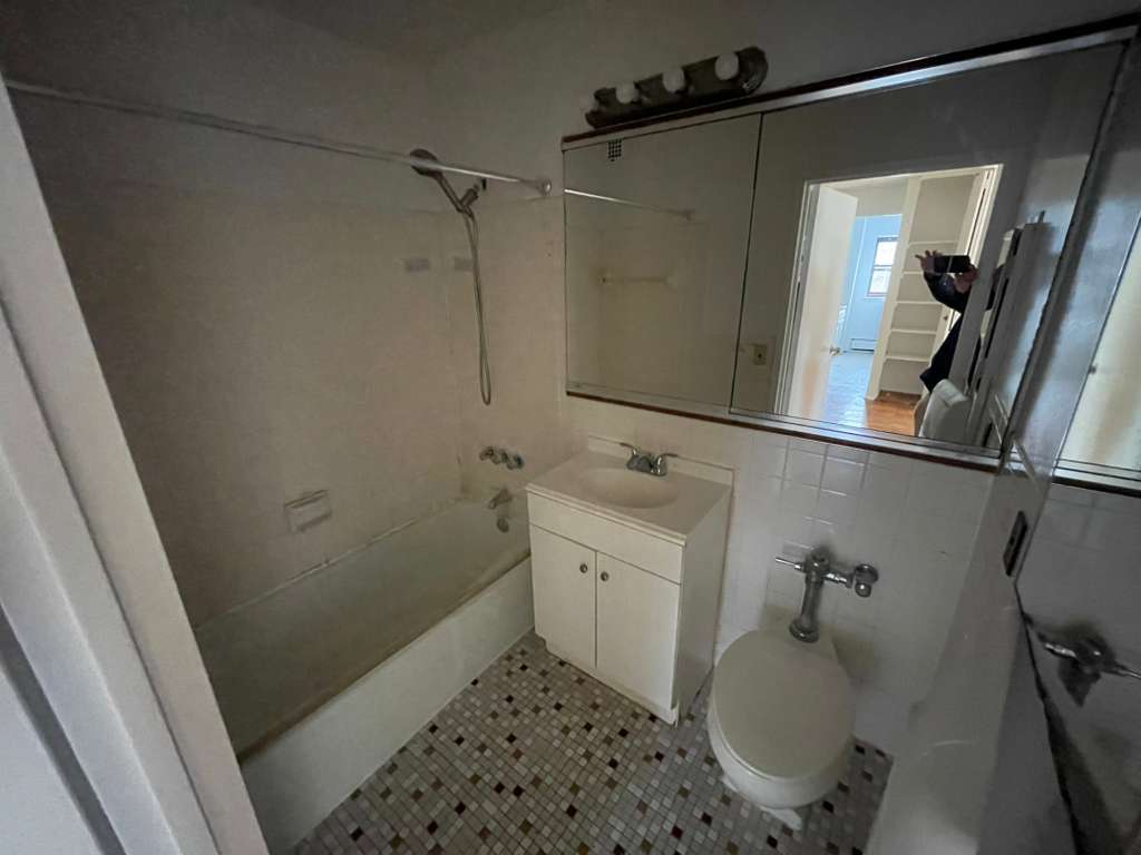 Apartment 98th Place  Queens, NY 11374, MLS-RD5497-16