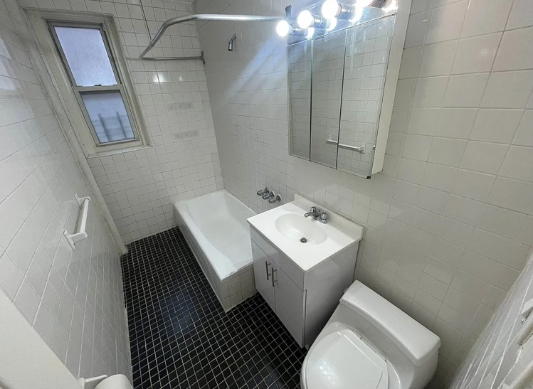 Apartment 118th Street  Queens, NY 11415, MLS-RD5509-4