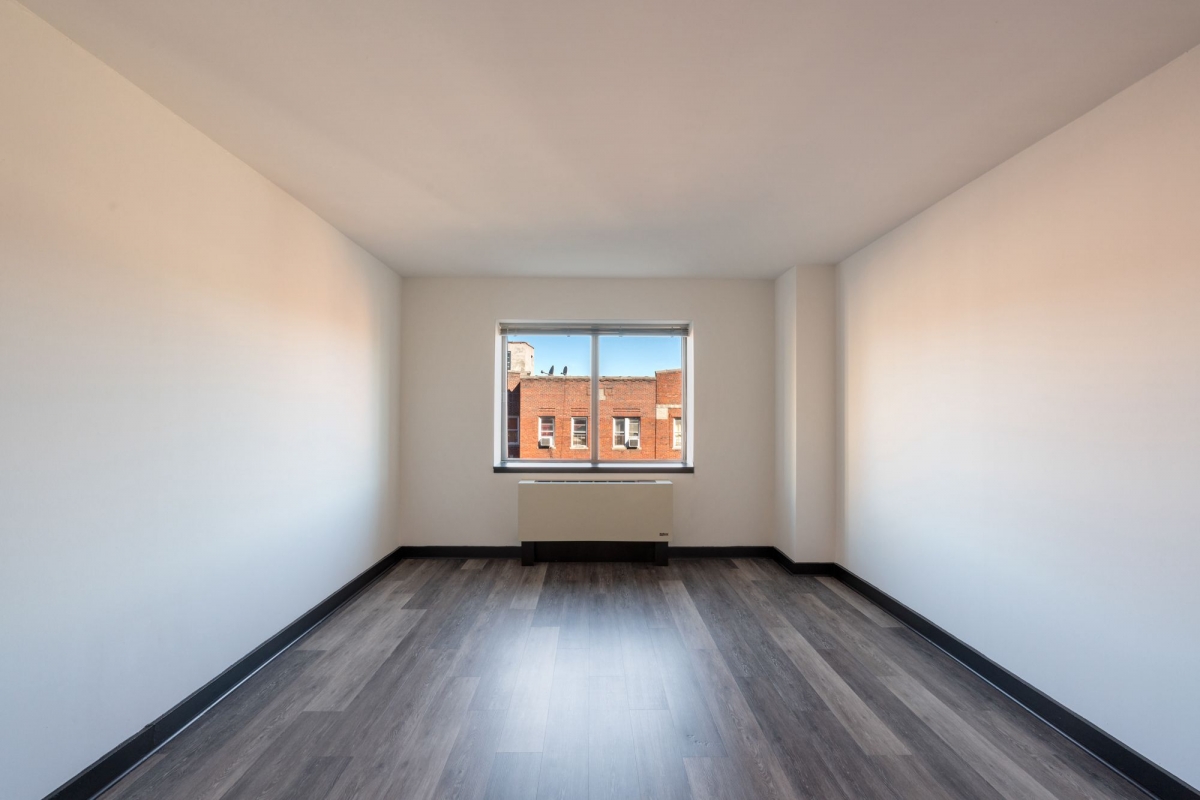 Apartment 89th Avenue  Queens, NY 11432, MLS-RD5513-3