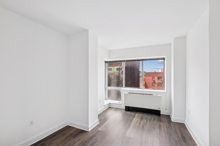 Apartment 89th Avenue  Queens, NY 11432, MLS-RD5514-2