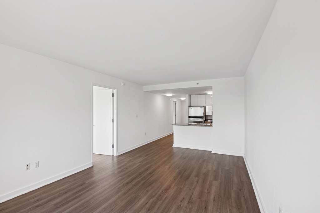 Apartment 89th Avenue  Queens, NY 11432, MLS-RD5514-3