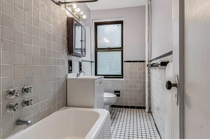  Yellowstone Blvd  Queens, NY 11375, MLS-RD5521-16