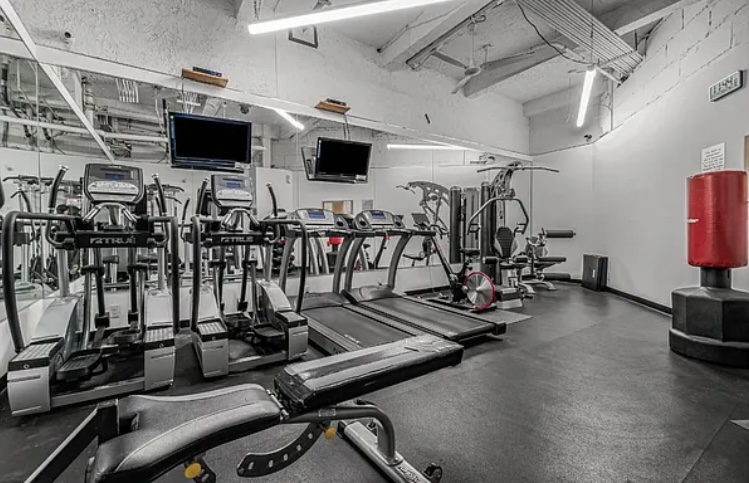  Yellowstone Blvd  Queens, NY 11375, MLS-RD5521-18