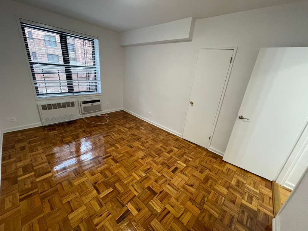 Apartment 67th Drive  Queens, NY 11375, MLS-RD5525-14