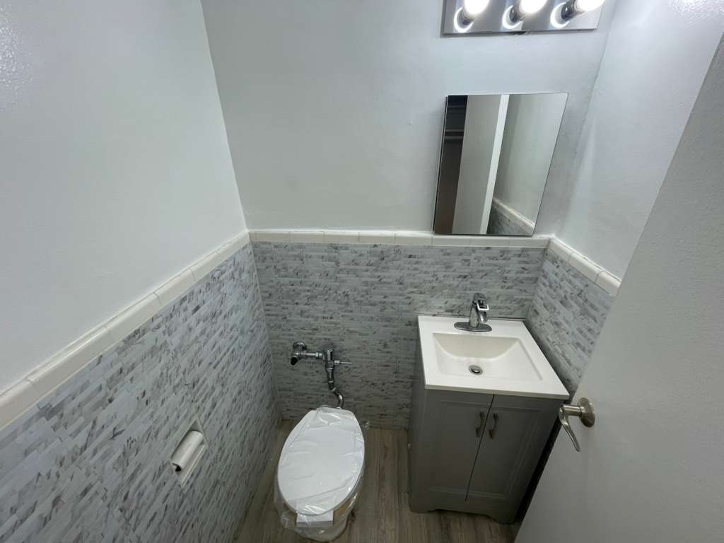 Apartment 67th Drive  Queens, NY 11375, MLS-RD5525-19