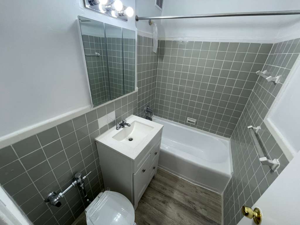 Apartment 67th Drive  Queens, NY 11375, MLS-RD5525-20