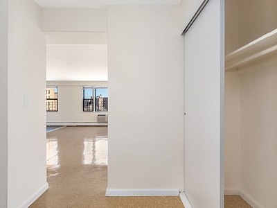 Apartment Horace Harding Expwy Queens, NY 11368, MLS-RD5527-4