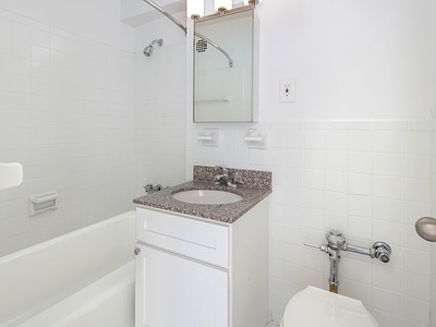 Apartment Horace Harding Expwy  Queens, NY 11368, MLS-RD5527-7