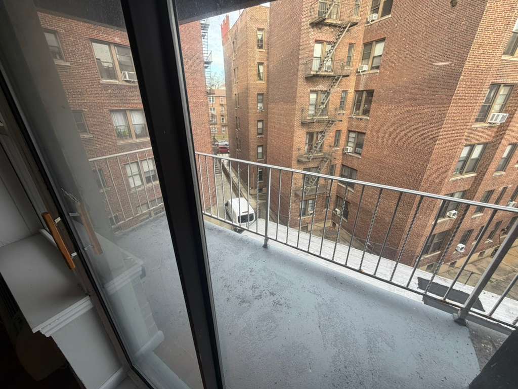 Apartment 118th Street  Queens, NY 11415, MLS-RD5541-13