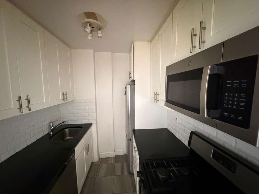 Apartment 98th Place  Queens, NY 11374, MLS-RD5542-2
