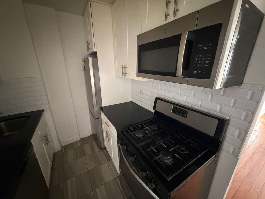 Apartment 98th Place  Queens, NY 11374, MLS-RD5542-3