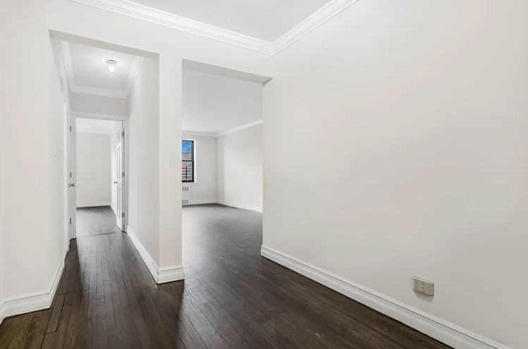  67th Road  Queens, NY 11375, MLS-RD5545-18