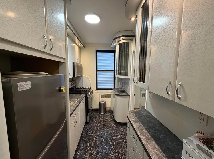  66th Avenue  Queens, NY 11374, MLS-RD5546-10