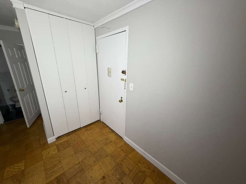 Apartment 118th Street  Queens, NY 11415, MLS-RD5547-6