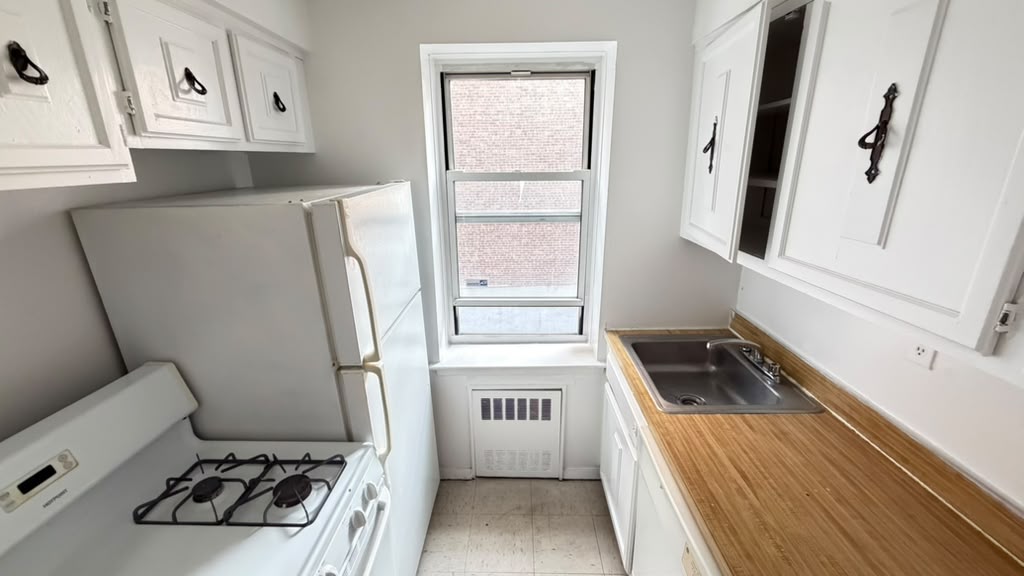 Apartment 118th Street  Queens, NY 11415, MLS-RD5547-5