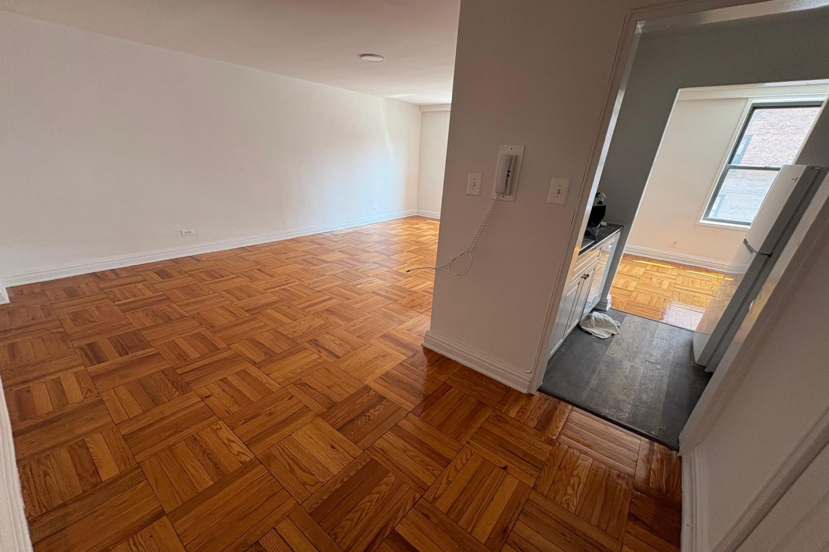 Apartment 118th Street  Queens, NY 11415, MLS-RD5547-9