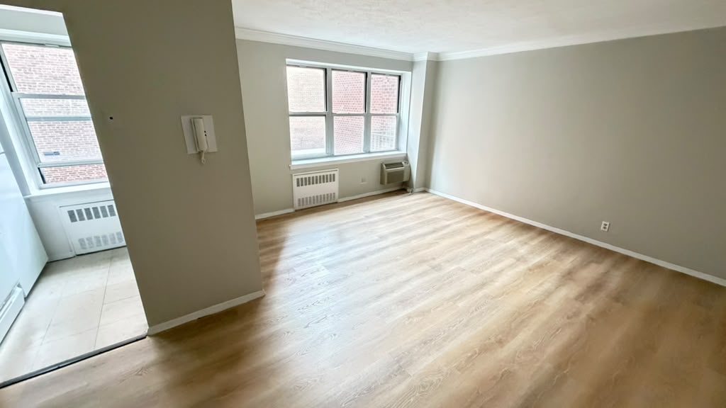 Apartment 118th Street  Queens, NY 11415, MLS-RD5547-12