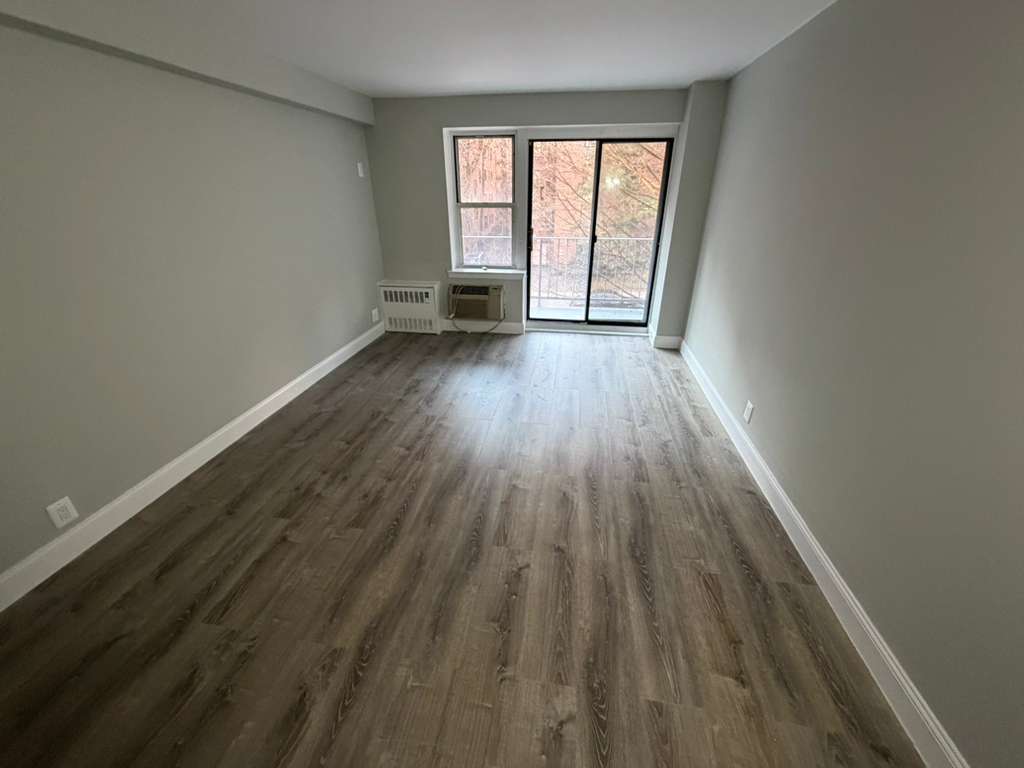 Apartment 118th Street  Queens, NY 11415, MLS-RD5548-10