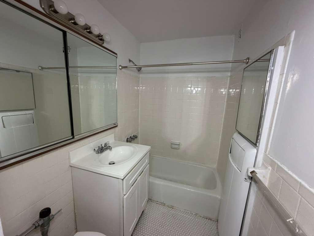 Apartment 118th Street  Queens, NY 11415, MLS-RD5548-18