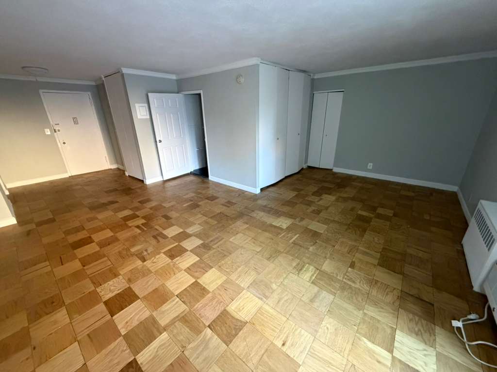 Apartment 118th Street  Queens, NY 11415, MLS-RD5549-12