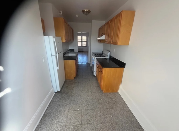 Apartment Union Tpke  Queens, NY 11415, MLS-RD5555-6