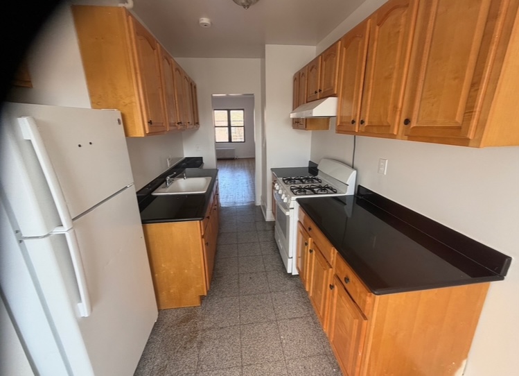 Apartment Union Tpke  Queens, NY 11415, MLS-RD5555-7