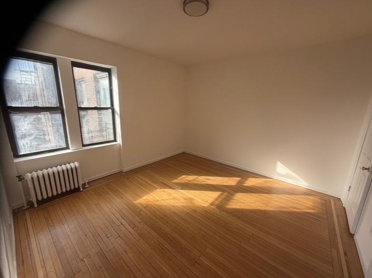 Apartment Union Tpke  Queens, NY 11415, MLS-RD5555-16