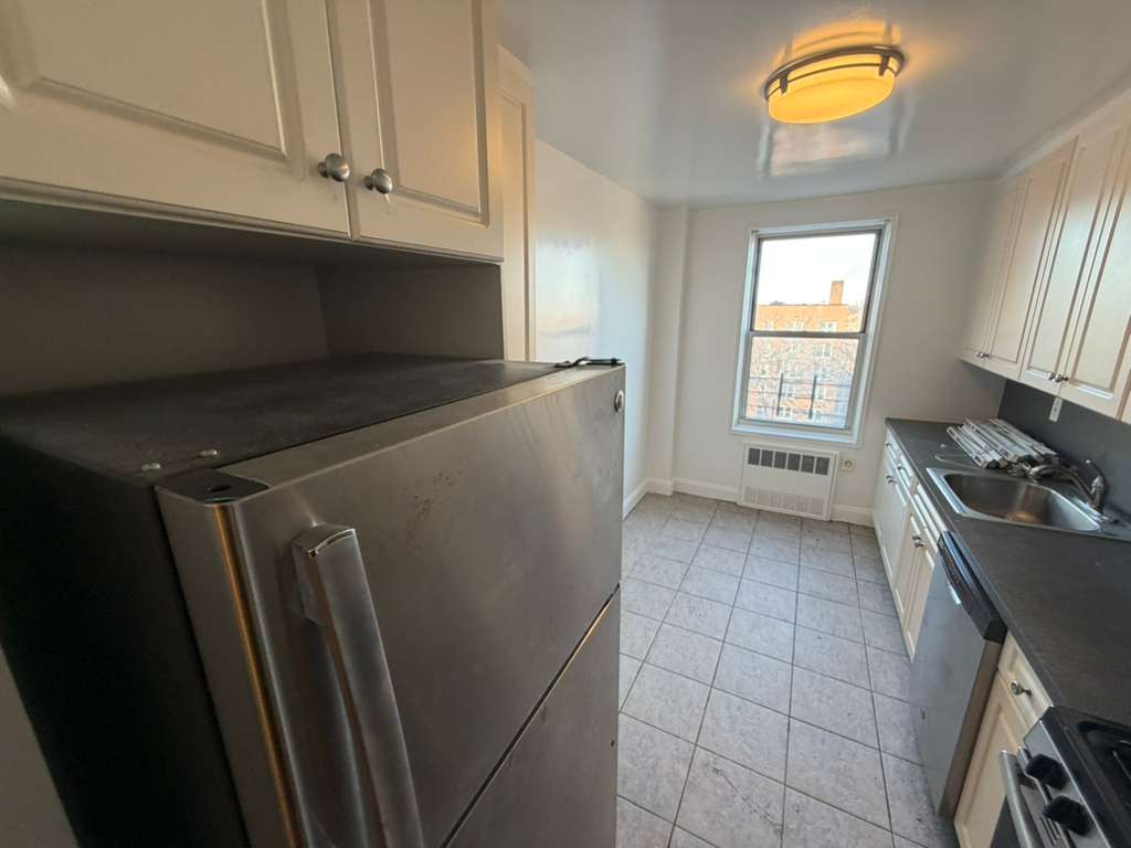 Apartment 150th Street  Queens, NY 11367, MLS-RD5561-9
