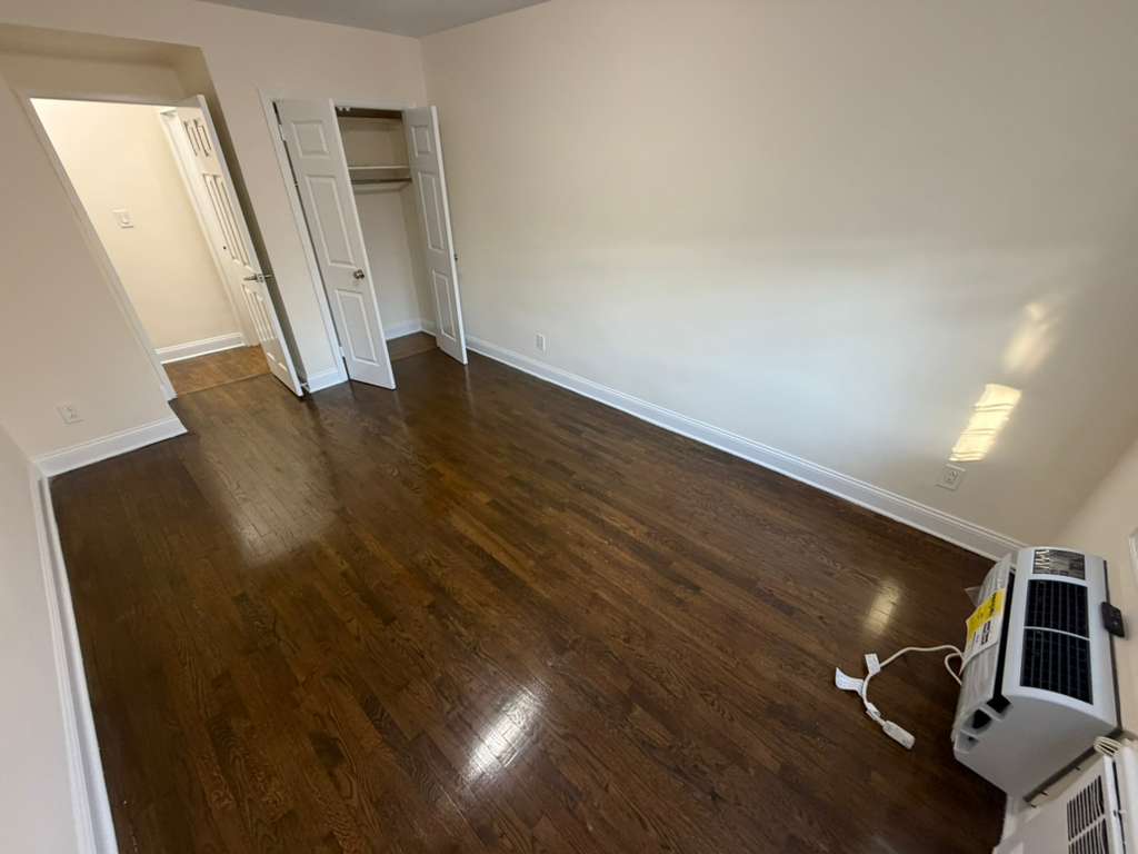Apartment 150th Street  Queens, NY 11367, MLS-RD5562-11