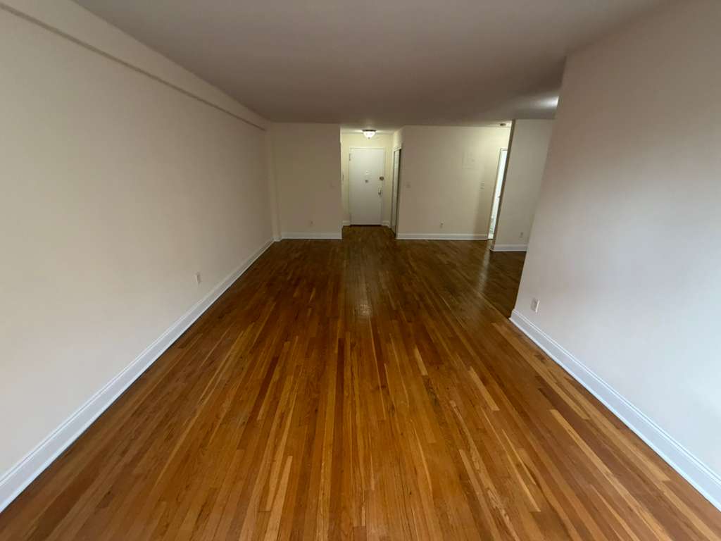 Apartment 150th Street  Queens, NY 11367, MLS-RD5564-11
