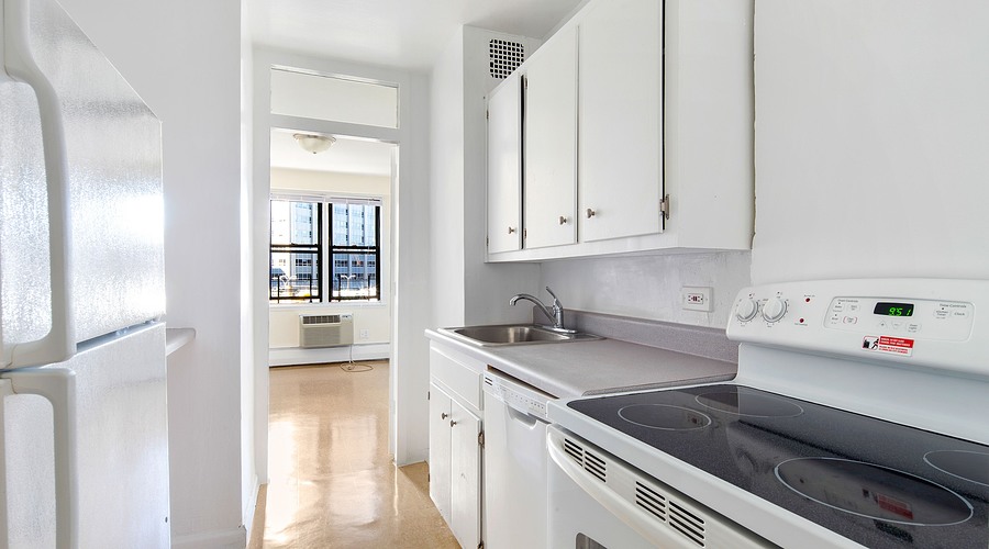 Apartment 57th Avenue  Queens, NY 11368, MLS-RD5570-5