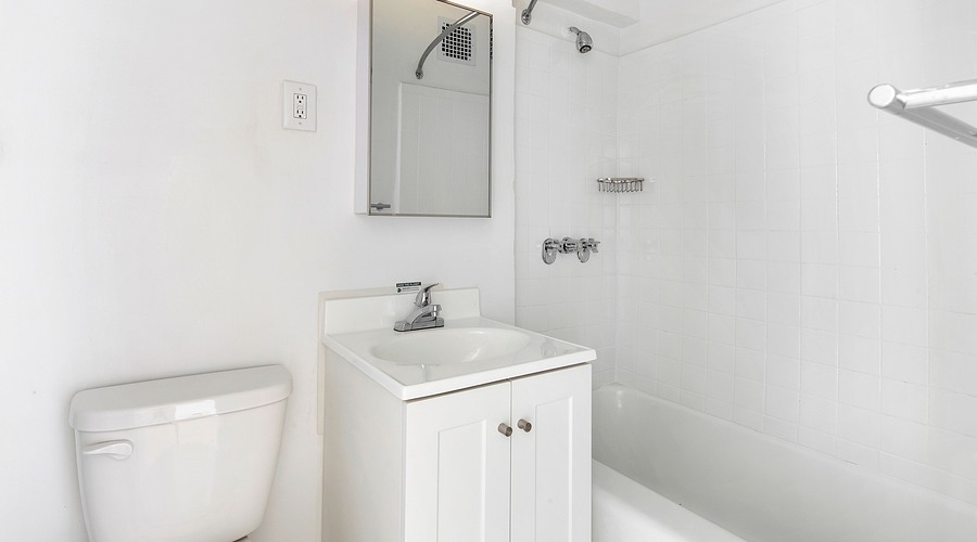 Apartment 57th Avenue  Queens, NY 11368, MLS-RD5570-10