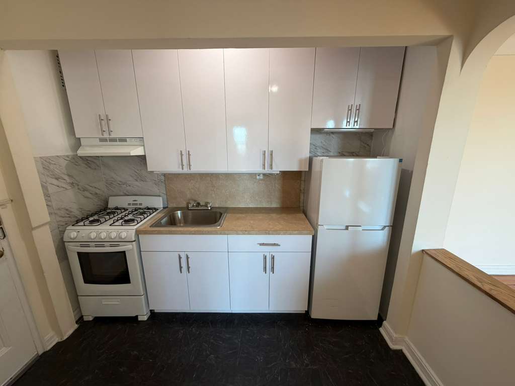Apartment 118th Street  Queens, NY 11415, MLS-RD5574-2