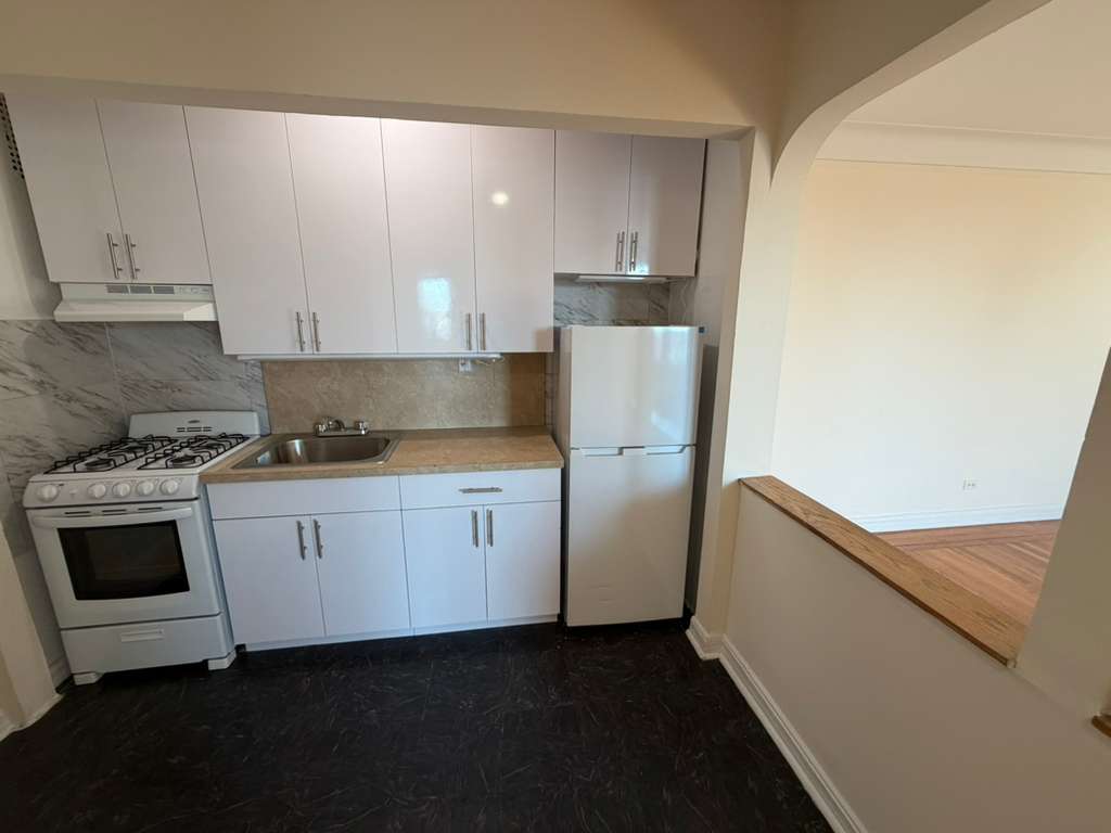 Apartment 118th Street  Queens, NY 11415, MLS-RD5574-3