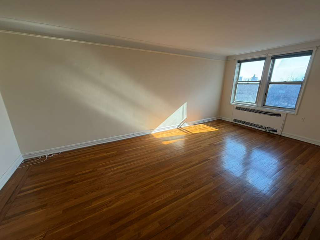 Apartment 118th Street  Queens, NY 11415, MLS-RD5574-8