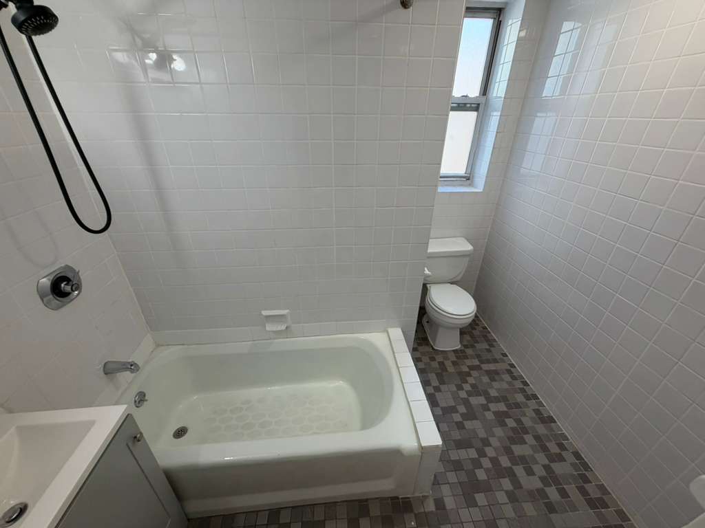 Apartment 118th Street  Queens, NY 11415, MLS-RD5574-19