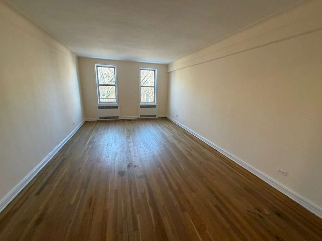 Apartment 118th Street  Queens, NY 11415, MLS-RD5576-9