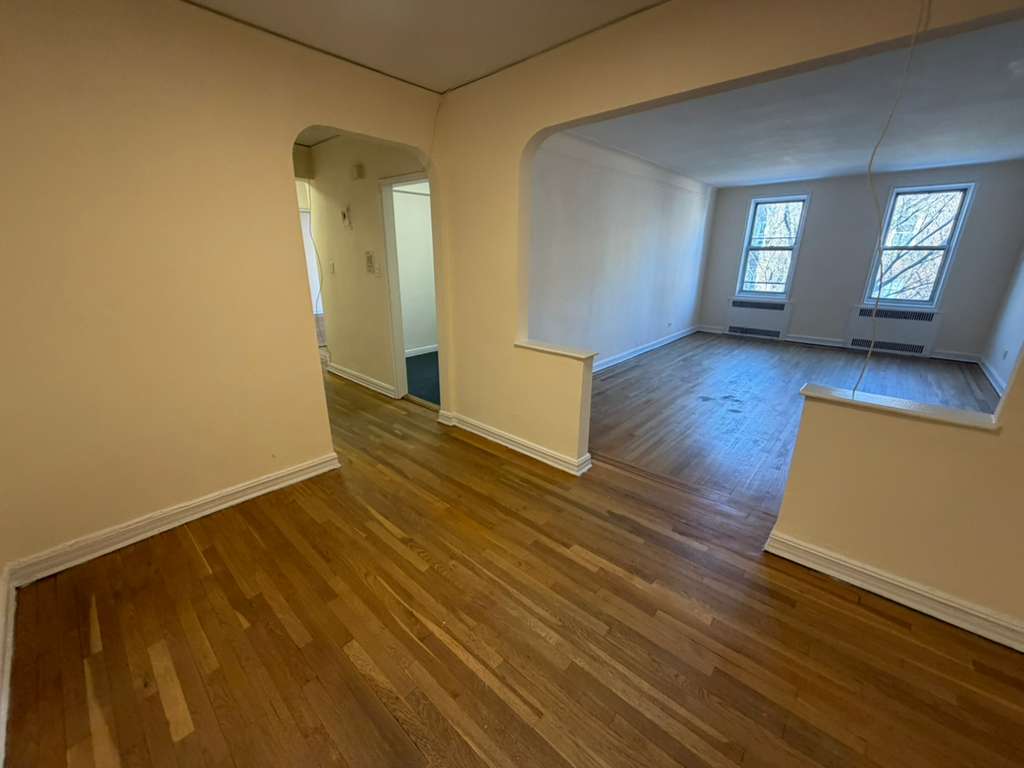 Apartment 118th Street  Queens, NY 11415, MLS-RD5576-11