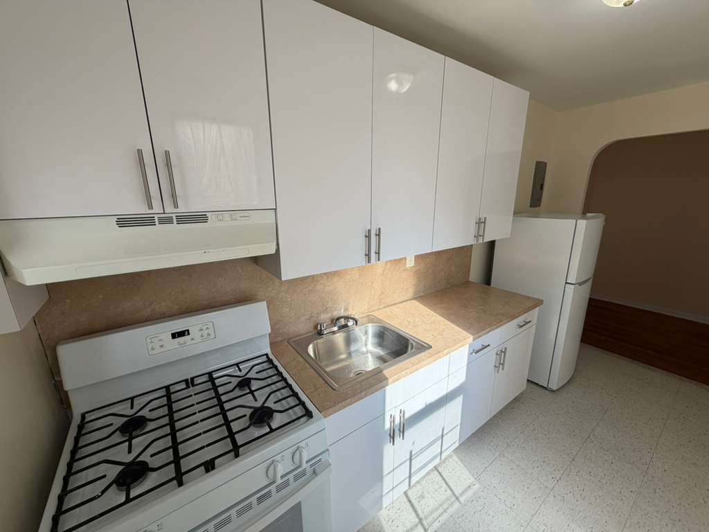 Apartment 118th Street  Queens, NY 11415, MLS-RD5577-3