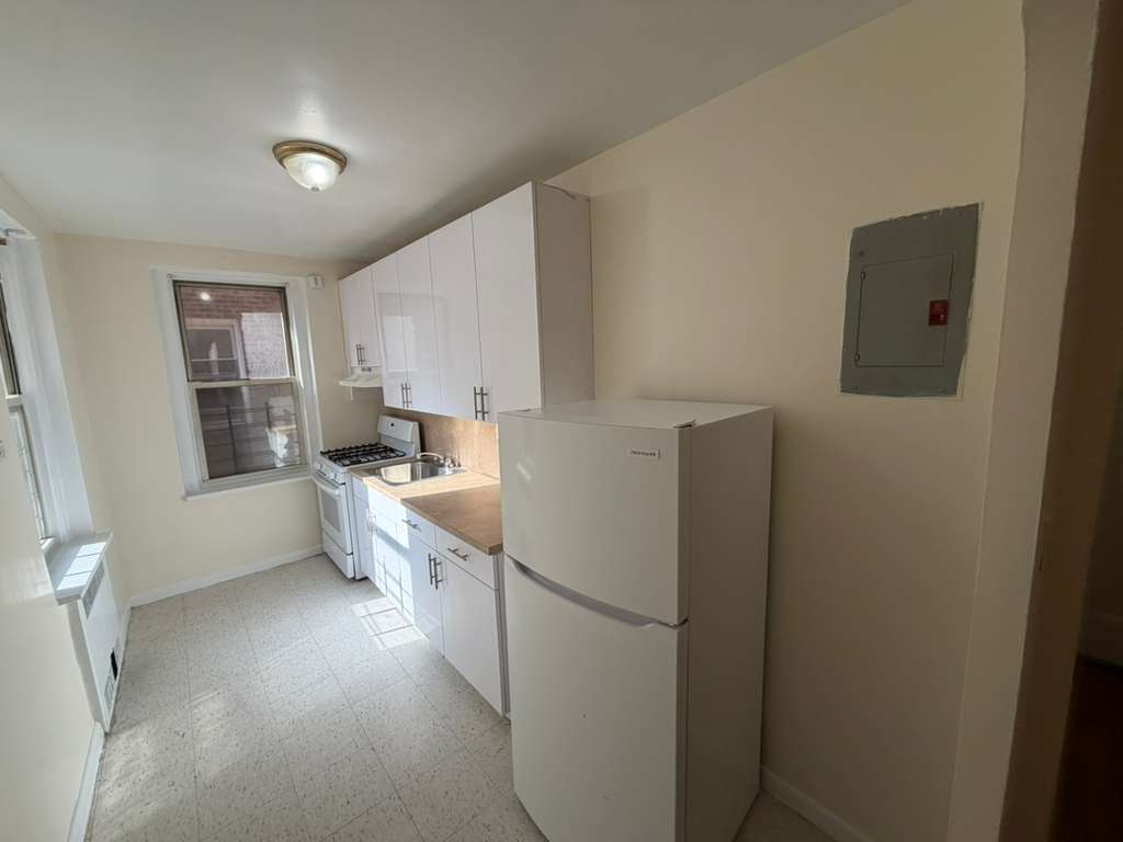 Apartment 118th Street  Queens, NY 11415, MLS-RD5577-6