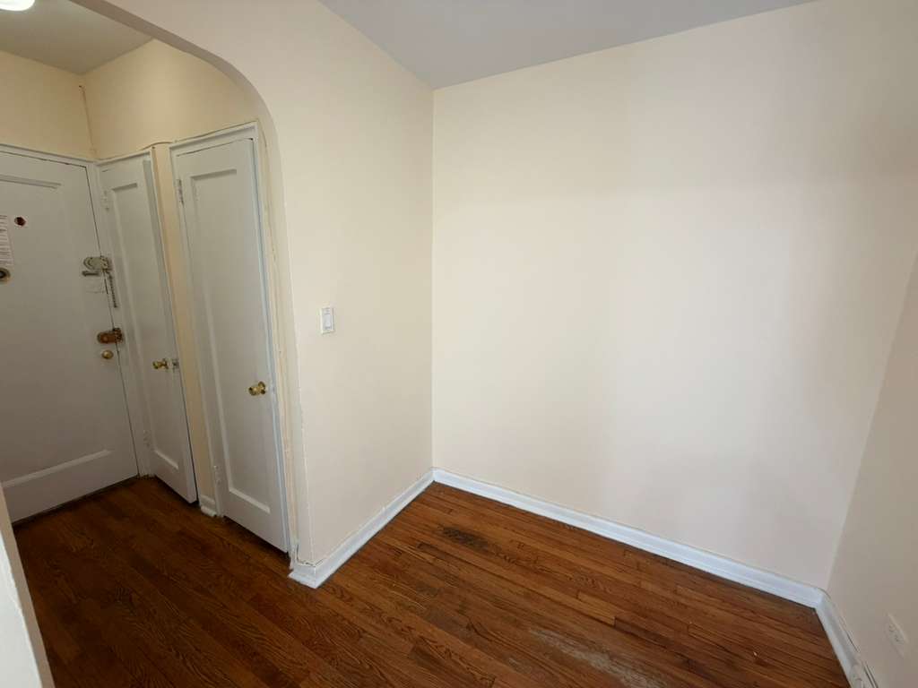 Apartment 118th Street  Queens, NY 11415, MLS-RD5577-9