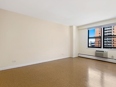 Apartment 57th Avenue  Queens, NY 11368, MLS-RD5580-2