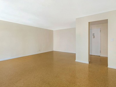 Apartment 57th Avenue  Queens, NY 11368, MLS-RD5581-3