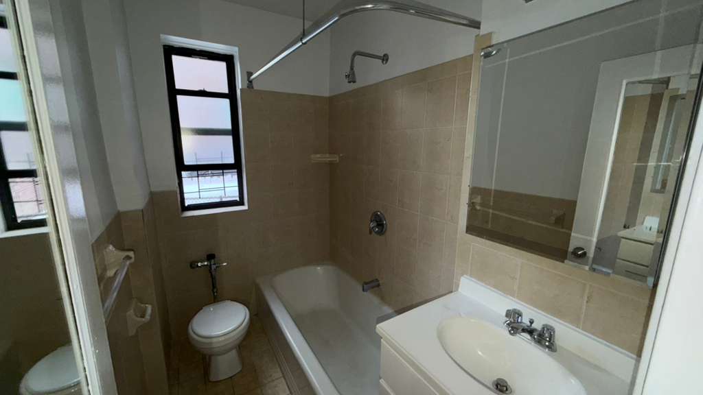 Apartment 66th Road Queens, NY 11374, MLS-RD5584-19