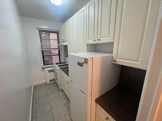 Apartment 77th Street  Queens, NY 11372, MLS-RD5598-7