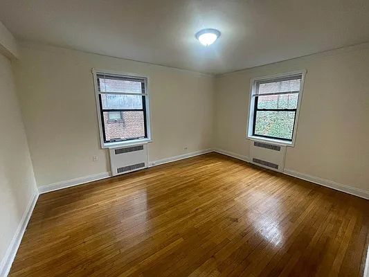 Apartment 77th Street  Queens, NY 11372, MLS-RD5598-8