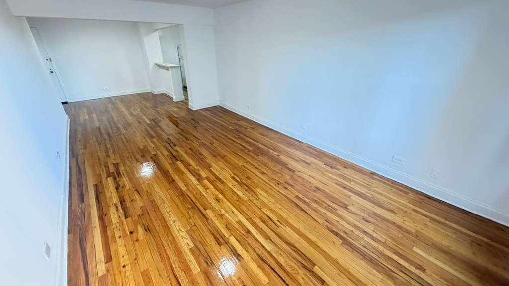 Apartment 103rd Street Queens, NY 11375, MLS-RD5606-12