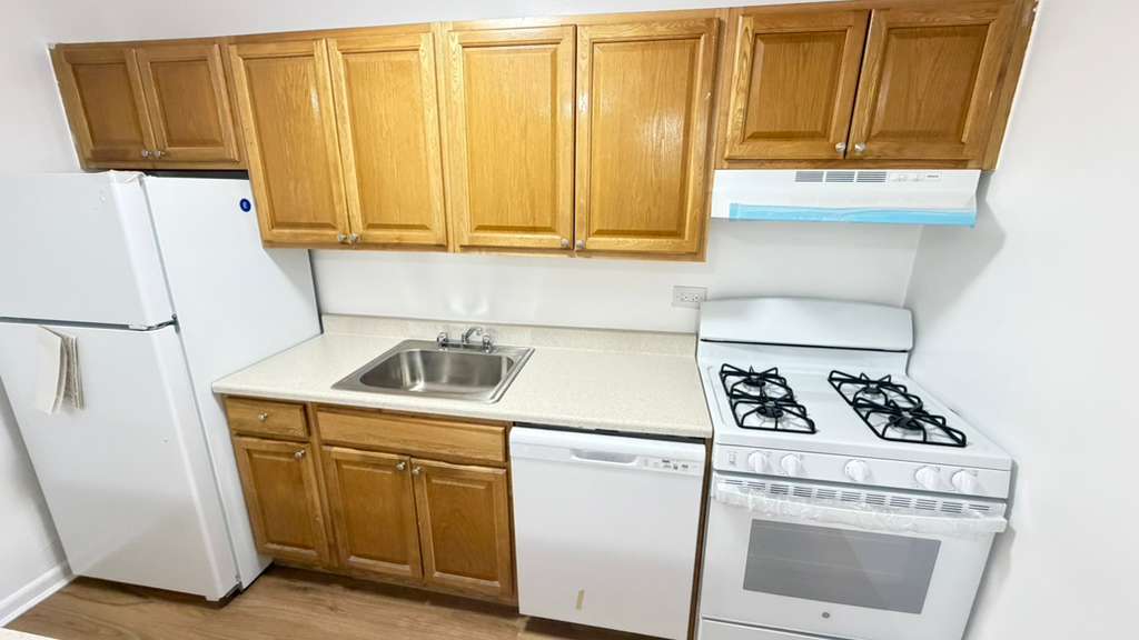 Apartment 103rd Street Queens, NY 11375, MLS-RD5607-2