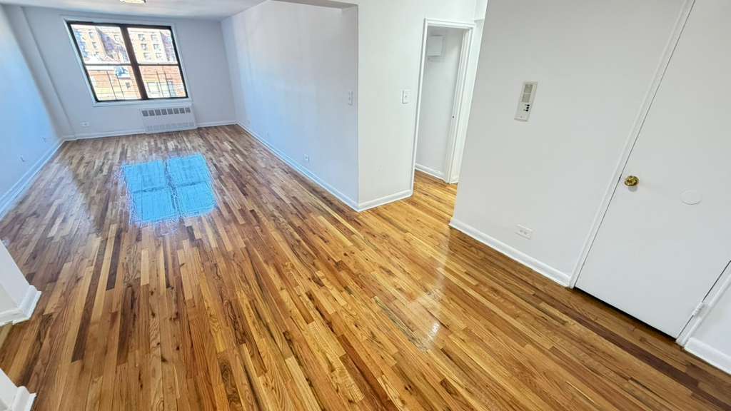 Apartment 103rd Street Queens, NY 11375, MLS-RD5607-8