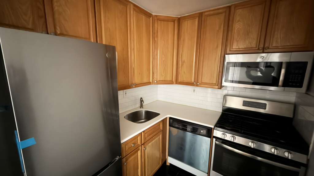 Apartment 34th Avenue Queens, NY 11354, MLS-RD5608-3